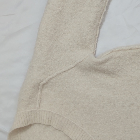 Free People One And Only Pullover, Color Cream Size L - Picture 11 of 16